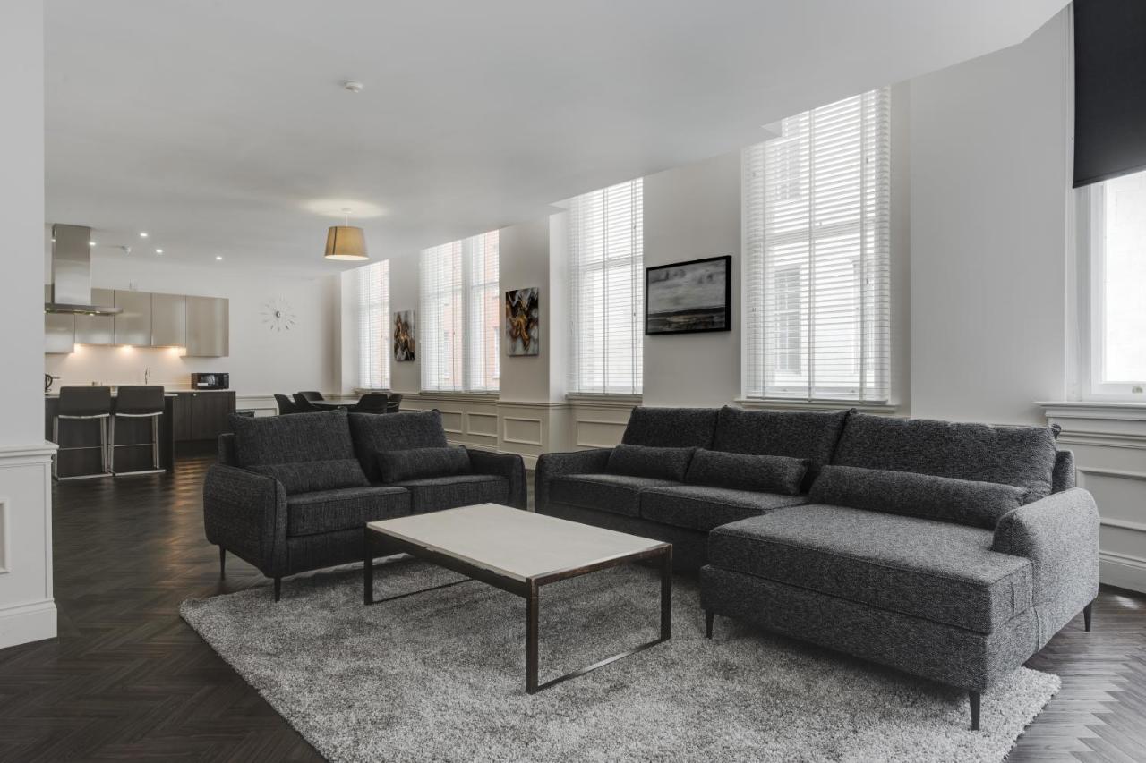 Tower Building, Liverpool, L3 1bh By Resify Apartment